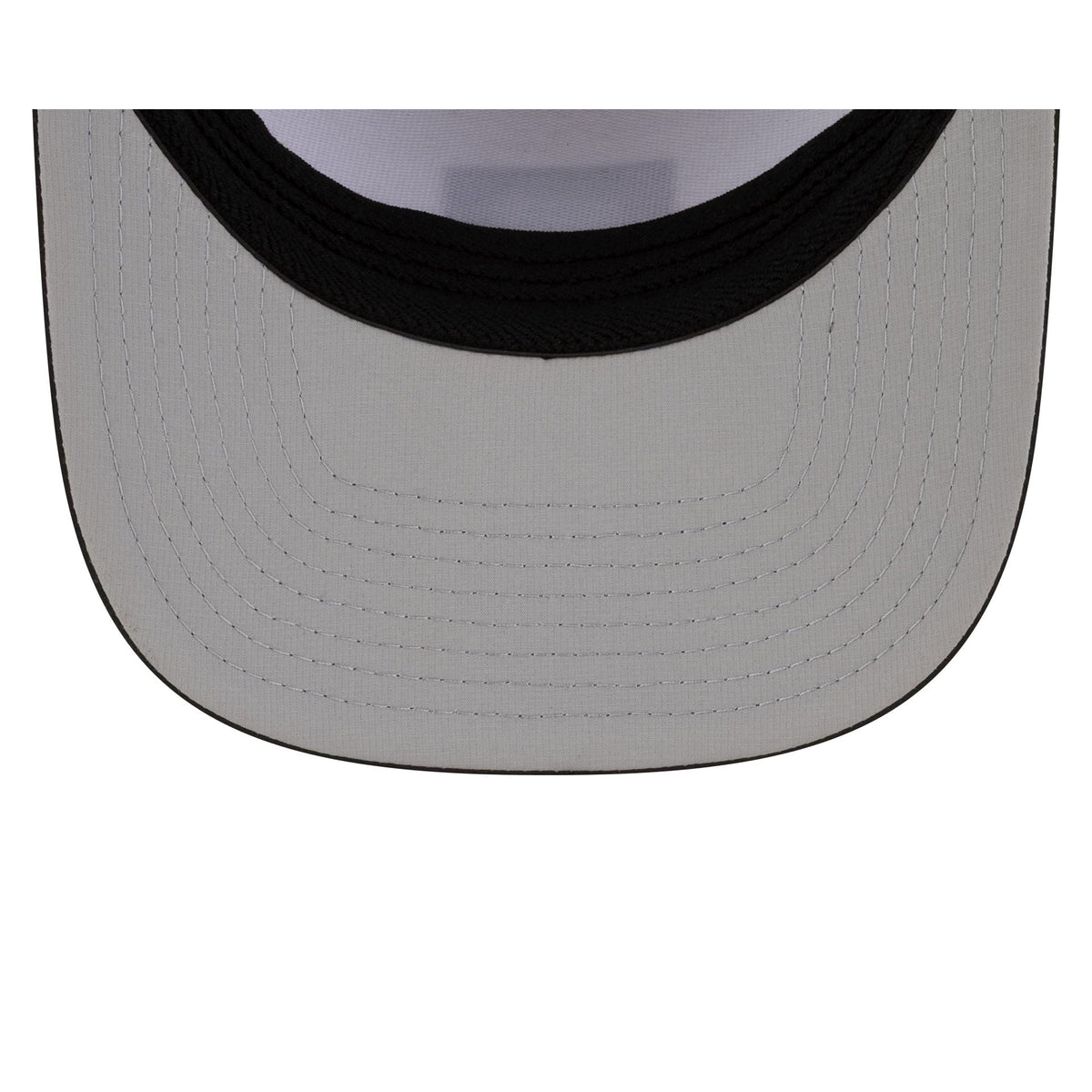 Boston Red Sox 2026 Clubhouse Black & White Split Panel 9SEVENTY Stretch-Snap Hat